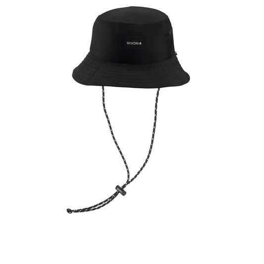 Nixon Brando Bucket Black. Foto de frente.