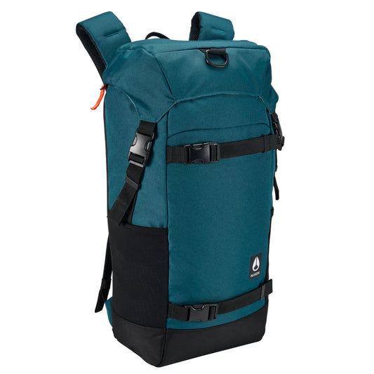 Nixon Landlock IV Backpack Oceanic. Foto da parte da frente a 3/4.