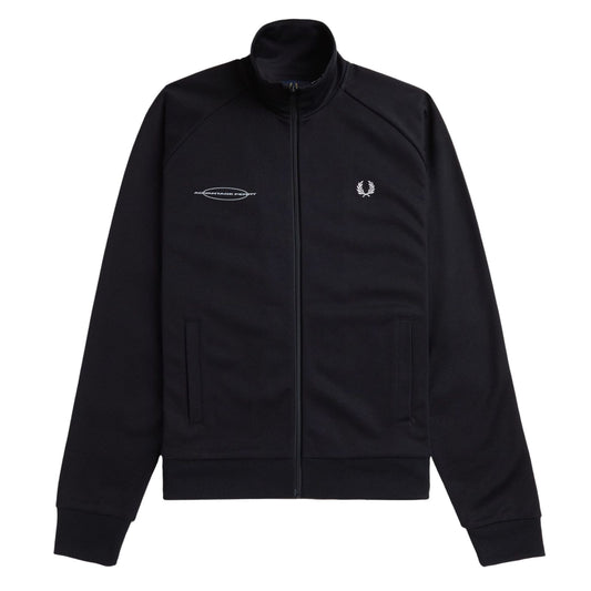 Fred Perry Advantage Perry Track Jacket Black. Foto da parte da frente.