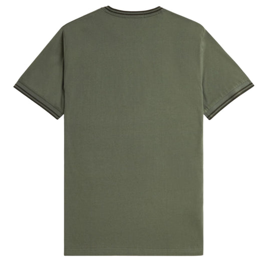 Fred Perry Twin Tipped Short Sleeve T-Shirt Laurel Wreath Green/Night Green. Foto da parte de trás.