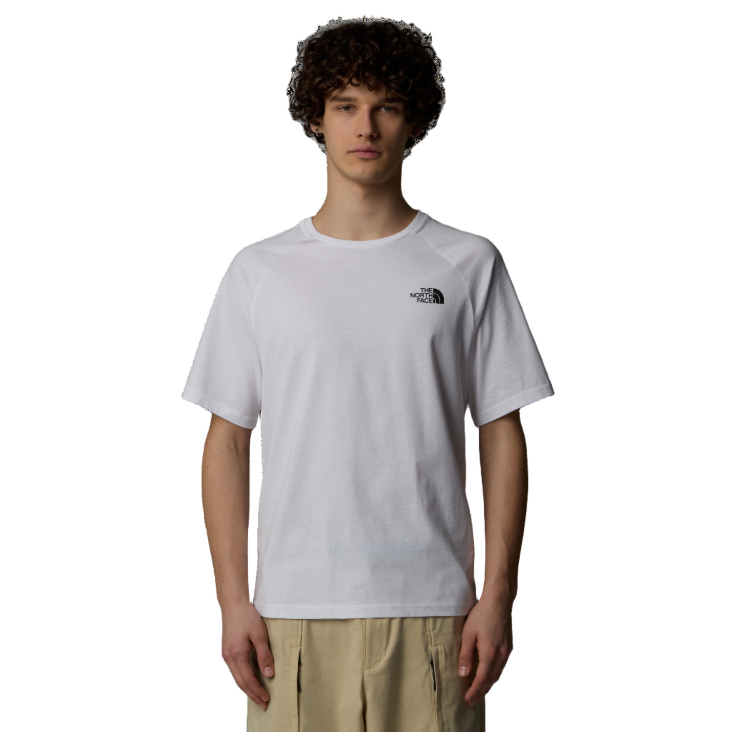 T-Shirt de manga curta para homem The North Face North Faces em TNF White. Foto da parte da frente da t-shirt vestida.