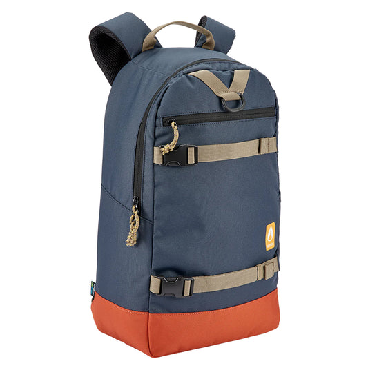 Nixon Ransack Backpack Repreve Navy/Multi. Foto da parte da frente a 3/4