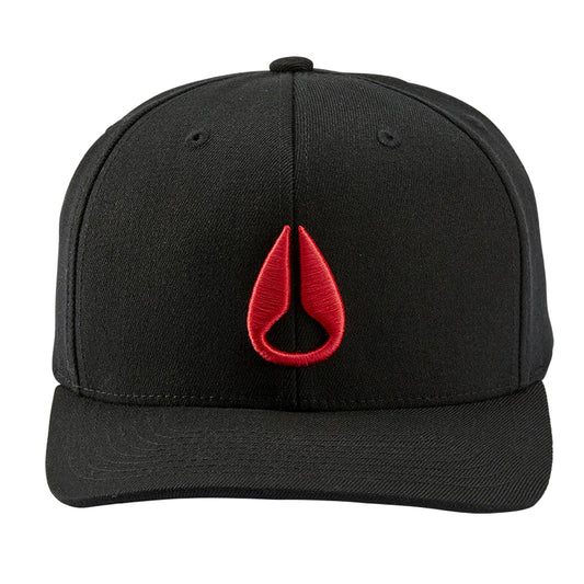Nixon Deep Down Snapback Hat Black/Red. Foto da parte da frente.
