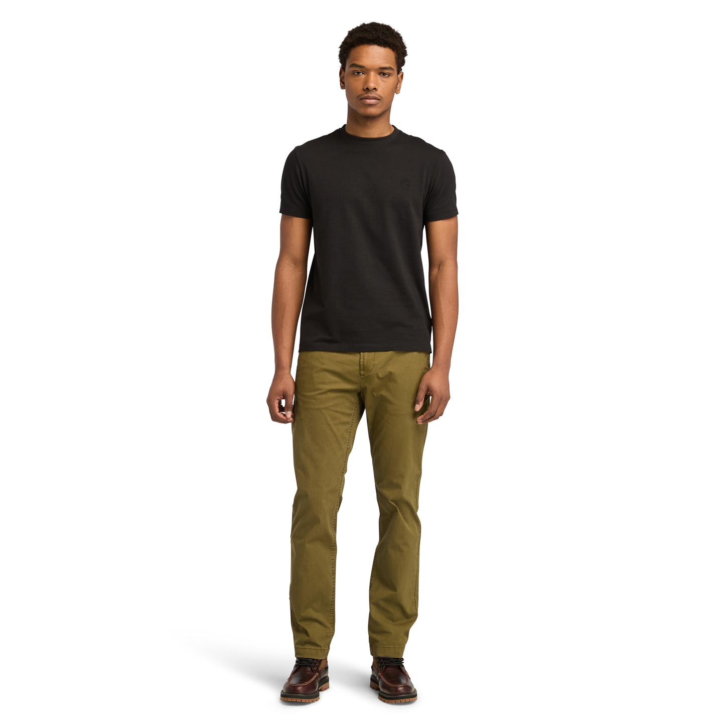 T-Shirt de manga curta para homem Timberland Dunstan River em Preto/Pavement. Foto da parte da frente vestida.