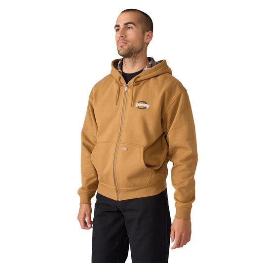 Casaco com carapuço e zipper completo para homem Dickies X Thrasher em Brown Duck. Foto da parte da frente, vestido.