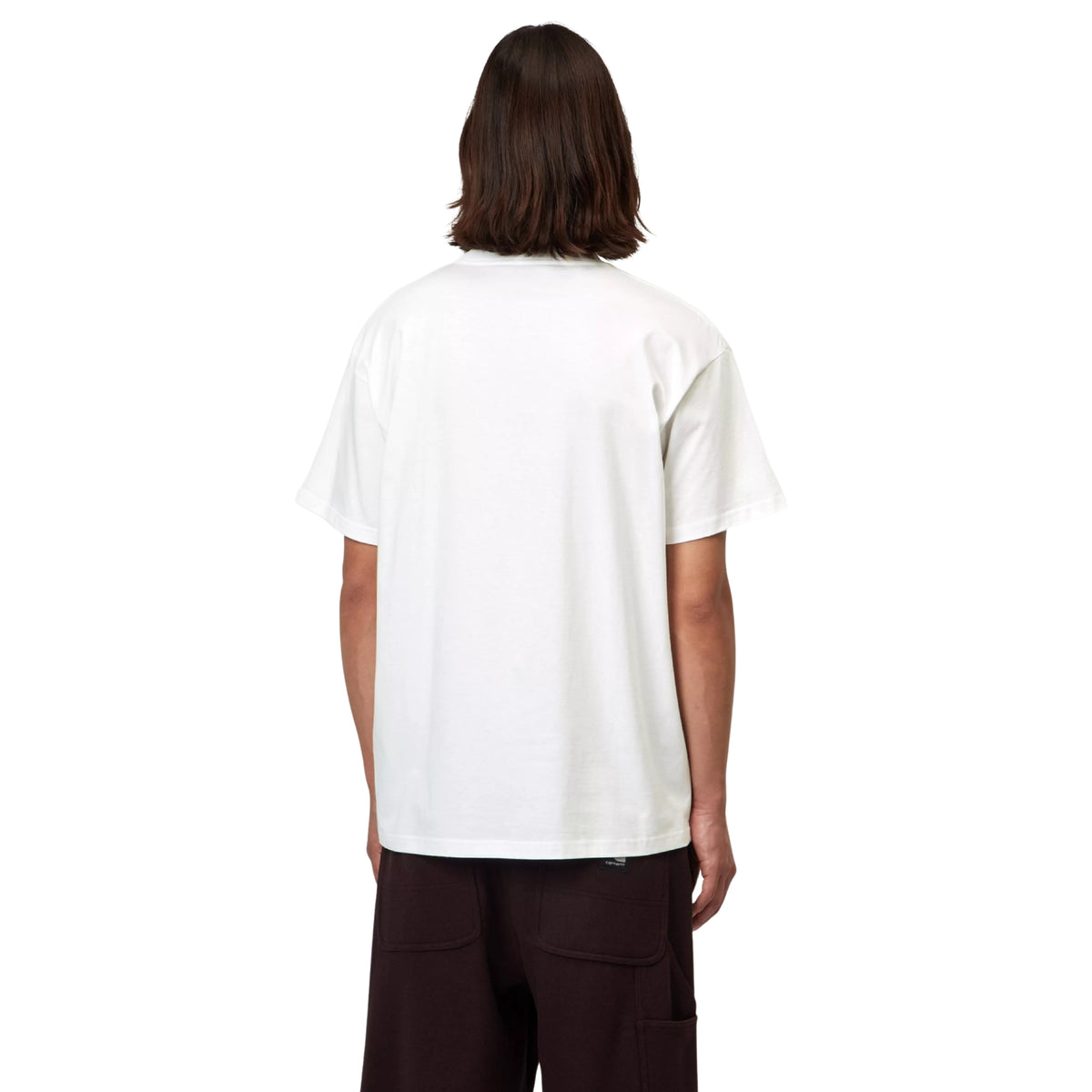 T-shirt de manga curta Carhartt WIP S/S Blinkerfluid em Branco — modelo masculino de costas, meio corpo, t-shirt branca lisa sem gráfico, loose fit, calças largas pretas, fundo branco.