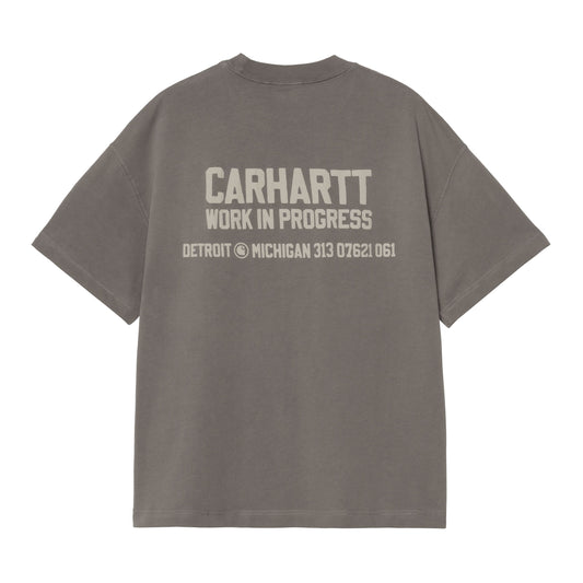 T-Shirt de manga curta para homem Carhartt WIP Distance em Graphite stone dyed. Foto da parte de trás.