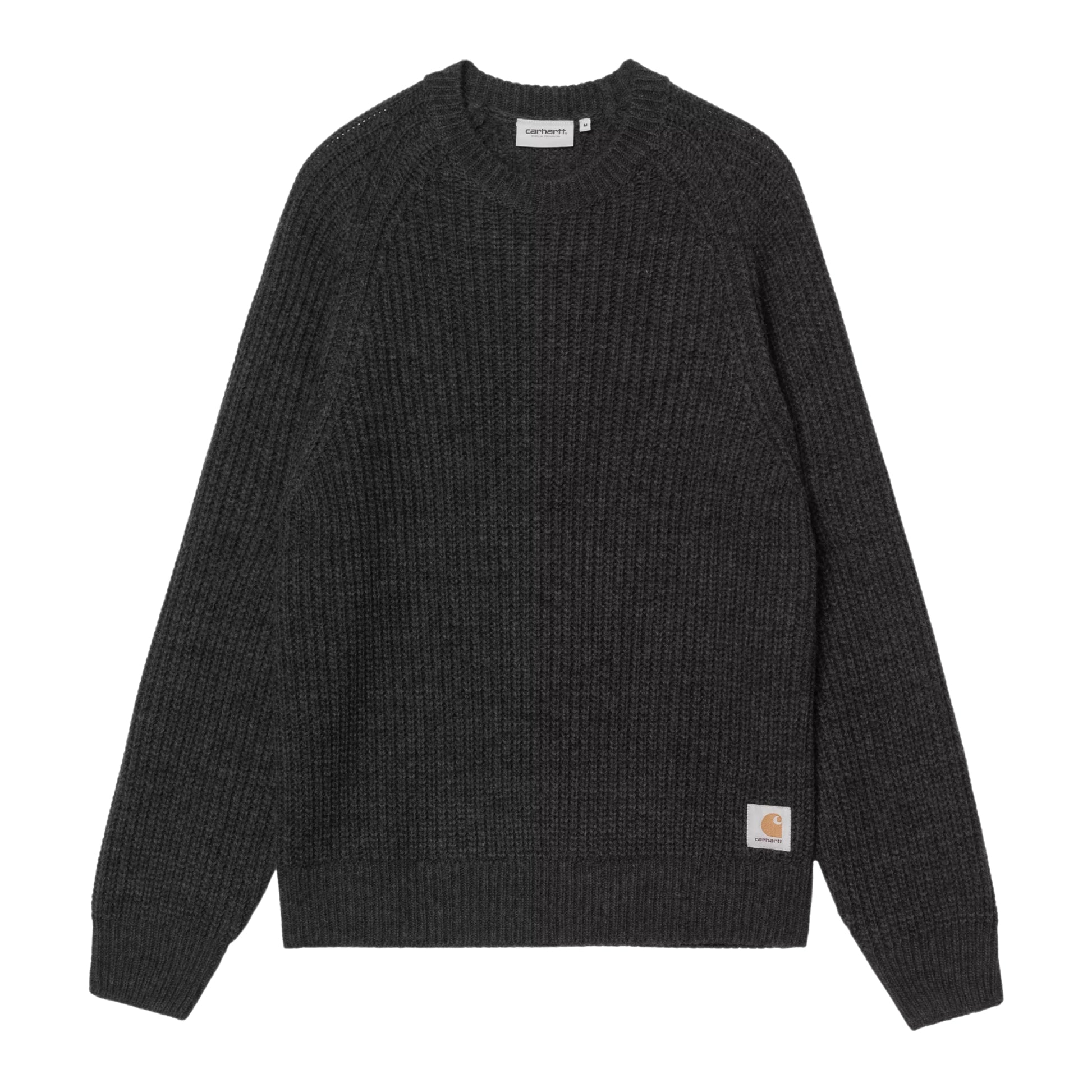 Camisola Carhartt WIP Firth Sweater em Soot — vista frontal, produto sem modelo, malha de mistura de fios em cinzento-chumbo escuro com textura canelada vertical, mangas raglan, decote redondo, etiqueta Square Label Carhartt WIP na bainha inferior direita e etiqueta interior visível no colarinho, fundo branco.