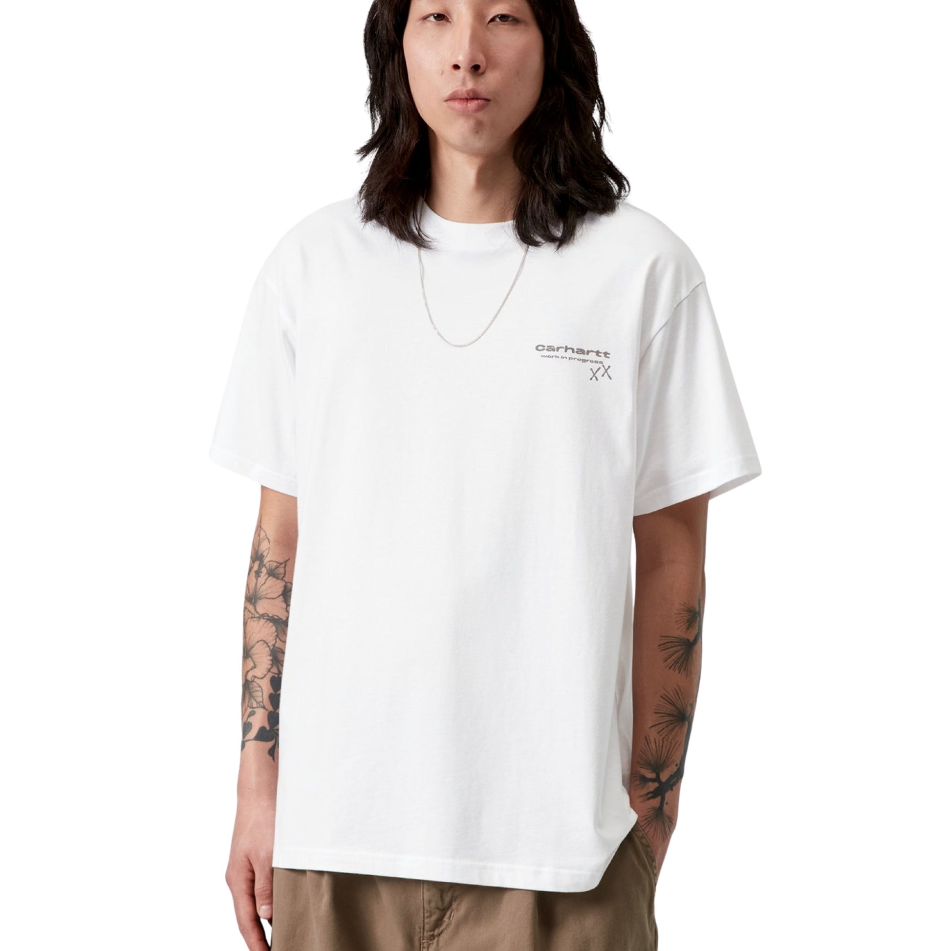 T-Shirt de manga curta para homem Carhartt WIP Garble em Branco. Foto da parte da frente, vestido.