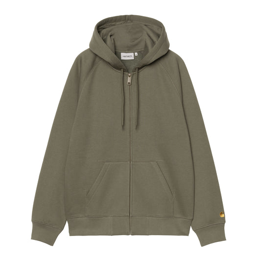 Casaco com capuz para homem Carhartt WIP Hooded Chase em Leaf / Gold. Foto da parte da frente.