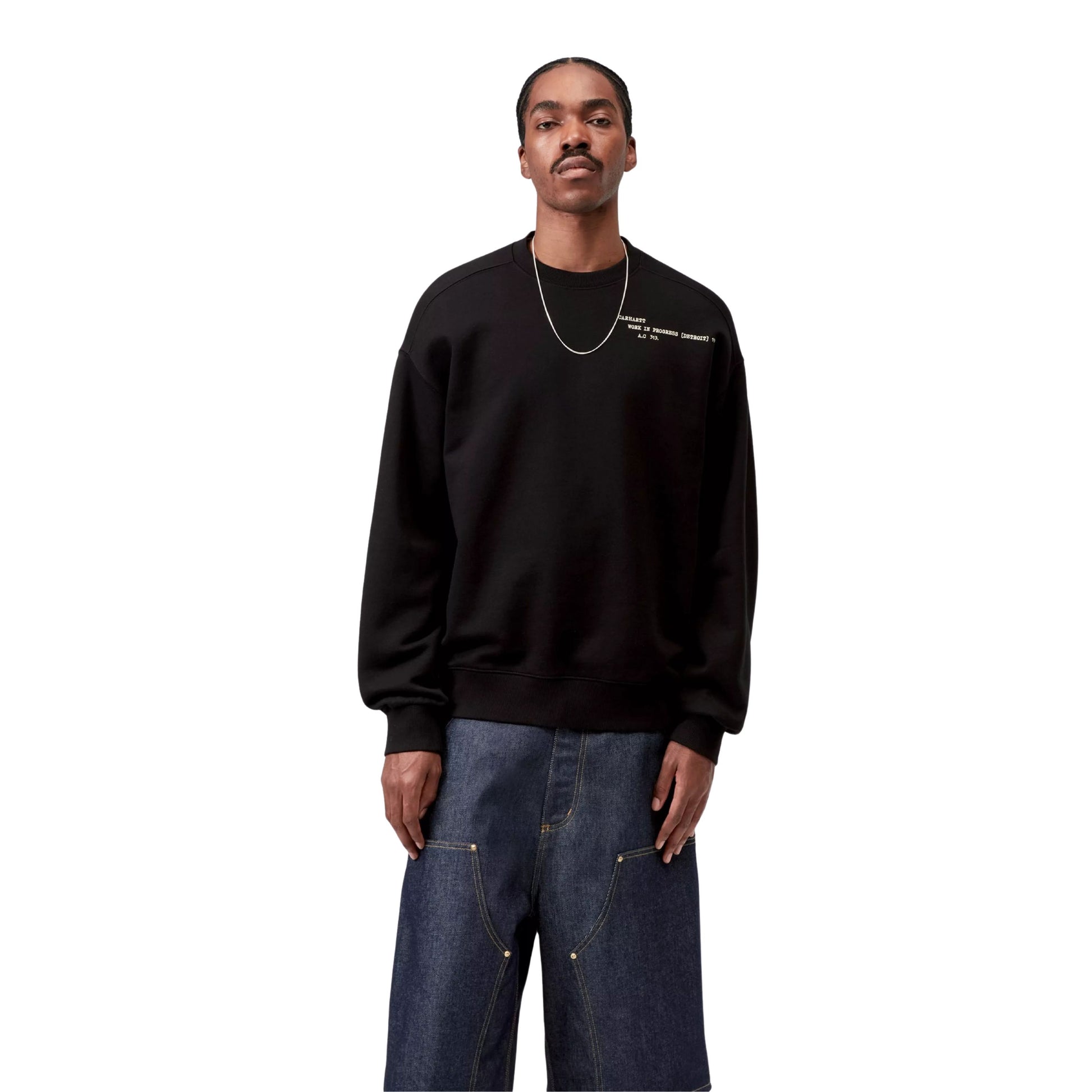 Sweat para homem Carhartt WIP Punched em Preto. Foto da parte da frente, vestida.