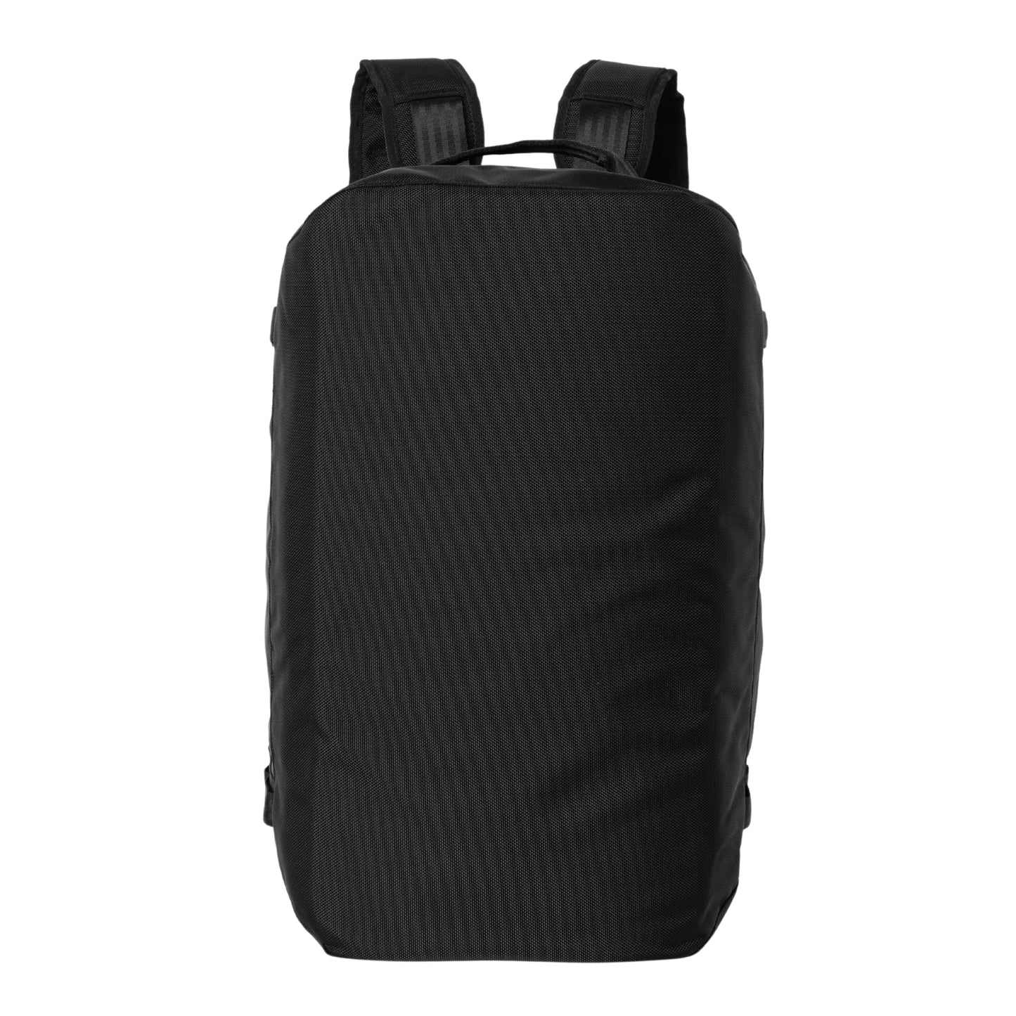 Mala de viagem Carhartt WIP Richmond Small Duffle Bag em Black — vista frontal vertical posicionada de pé, parte superior com alças de mochila em nylon preto dobradas para cima, nylon de textura pesada preto liso sem gráfico, fundo branco.