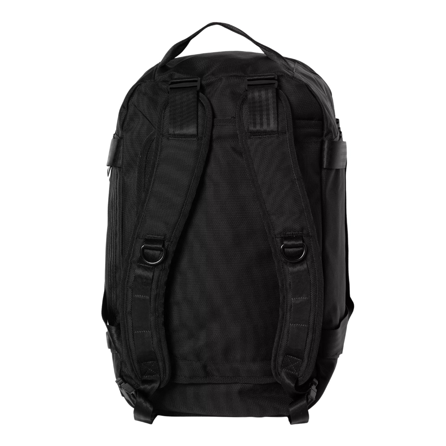 Mala de viagem Carhartt WIP Richmond Small Duffle Bag em Black — vista traseira usada como mochila, alças ajustáveis em nylon preto com fivelas de ajuste e argolas metálicas pretas, painel traseiro almofadado em nylon de malha preta estruturada, pega de transporte superior em nylon, fundo branco.