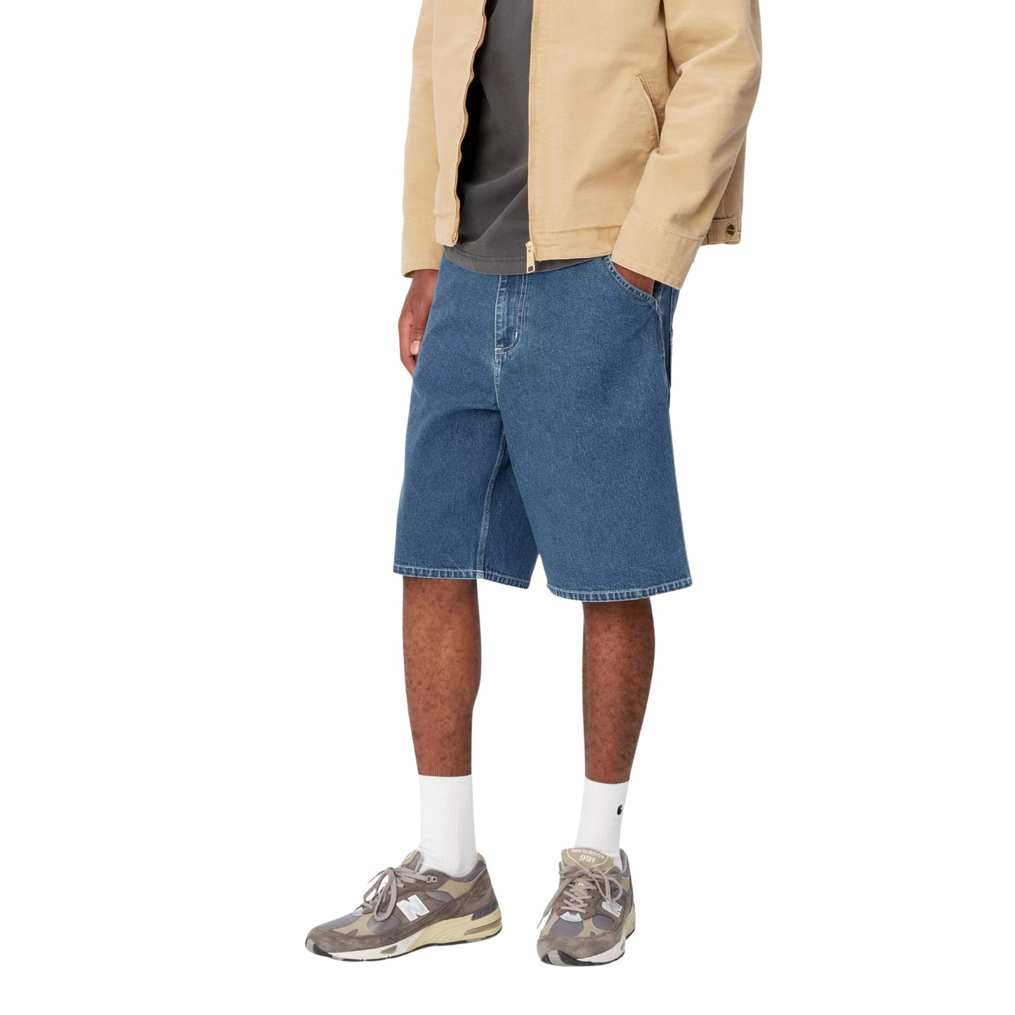 Calções de ganga para homem Carhartt WIP Simple em Azul stone washed. Foto da parte da frente, vestido.