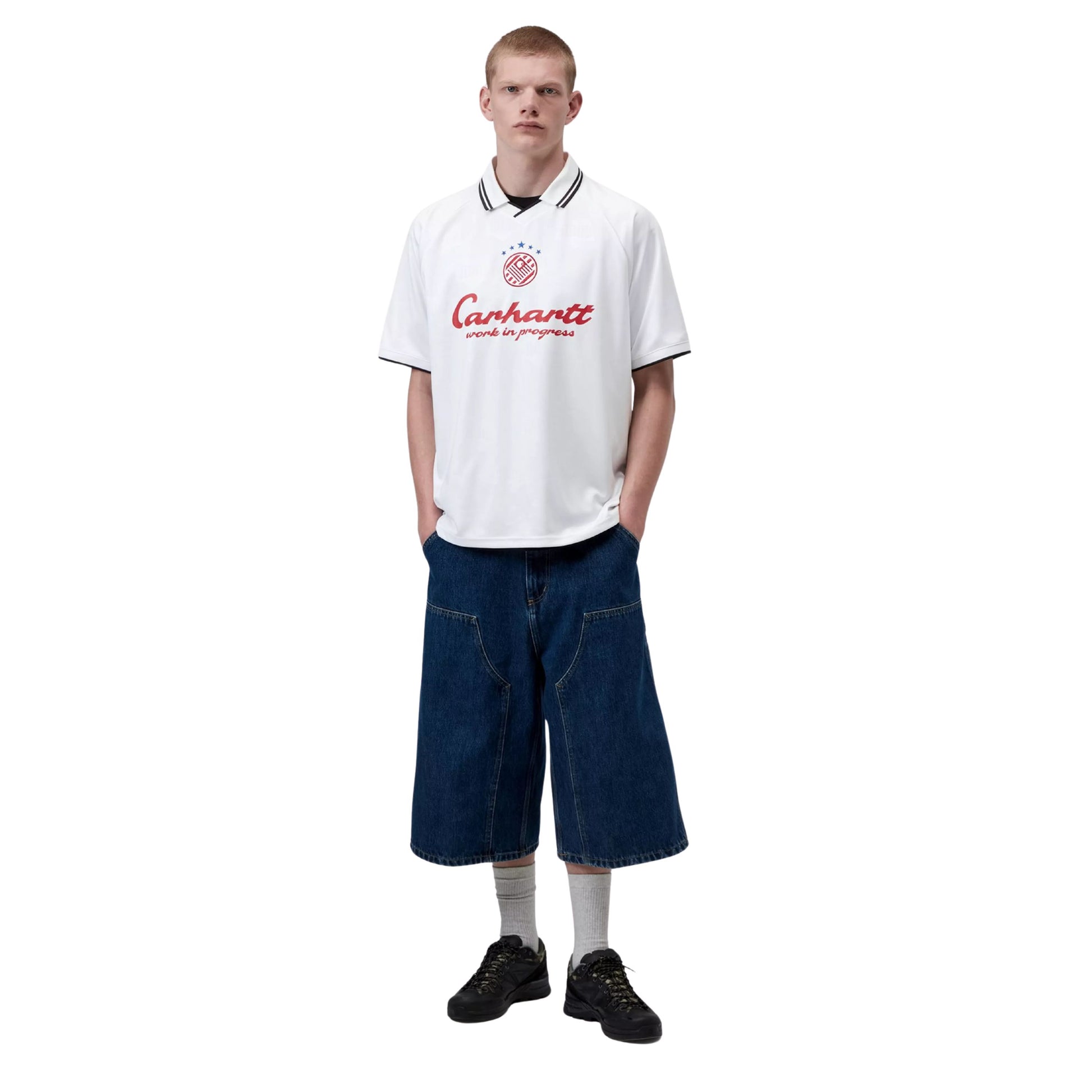 T-Shirt de futebol com manga curta para homem Carhartt WIP Terrace em Heart Train Jacquard, Branco. Foto da parte da frente, vestida.
