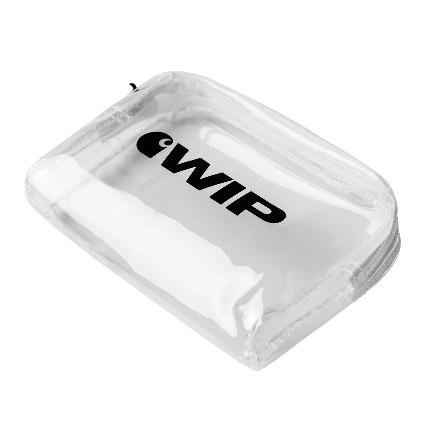 Bolsa de viagem Carhartt WIP Travel Case em Clear — vista em ângulo, estojo compacto em TPU transparente com compartimento principal aberto, impressão gráfica preta "©WIP" no interior, fecho de correr preto e puxador visível, fundo branco.