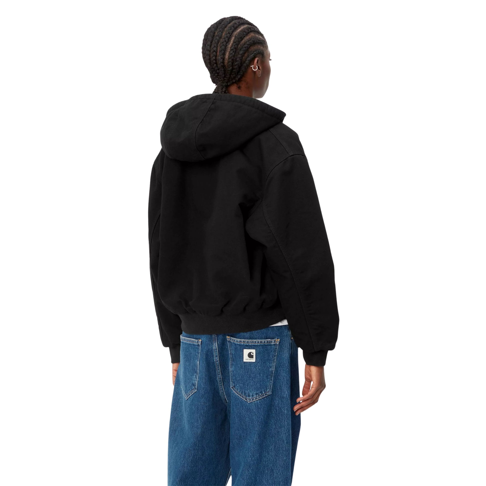 Casaco com carapuço para mulher Carhartt WIP W' OG Active em Preto com lavagem rinsed. Foto da parte de trás, vestido.