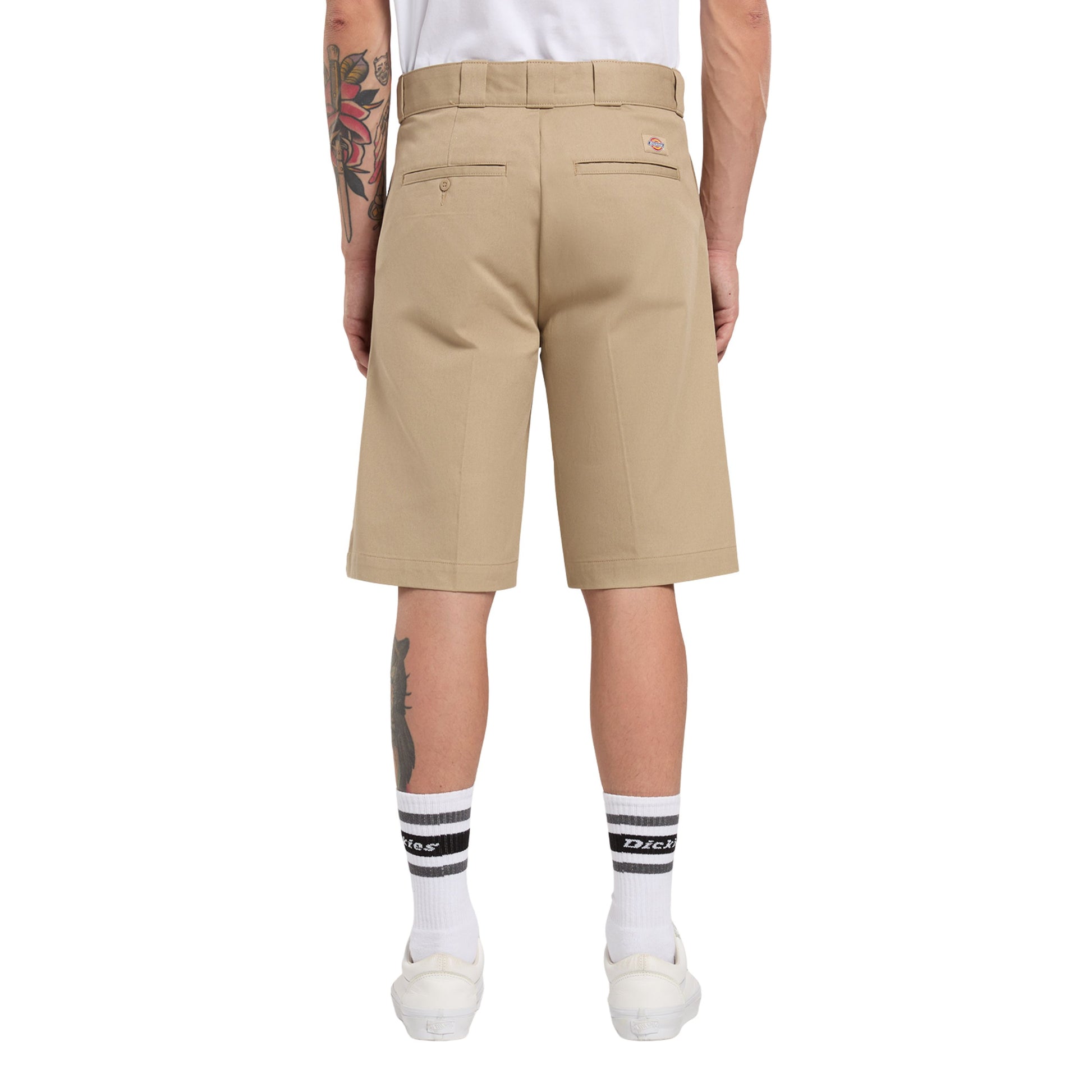 Calções de homem Dickies 247 em Desert Sand. Foto da parte de trás.