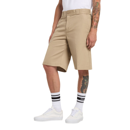 Calções de homem Dickies 247 em Desert Sand. Foto da parte da frente.