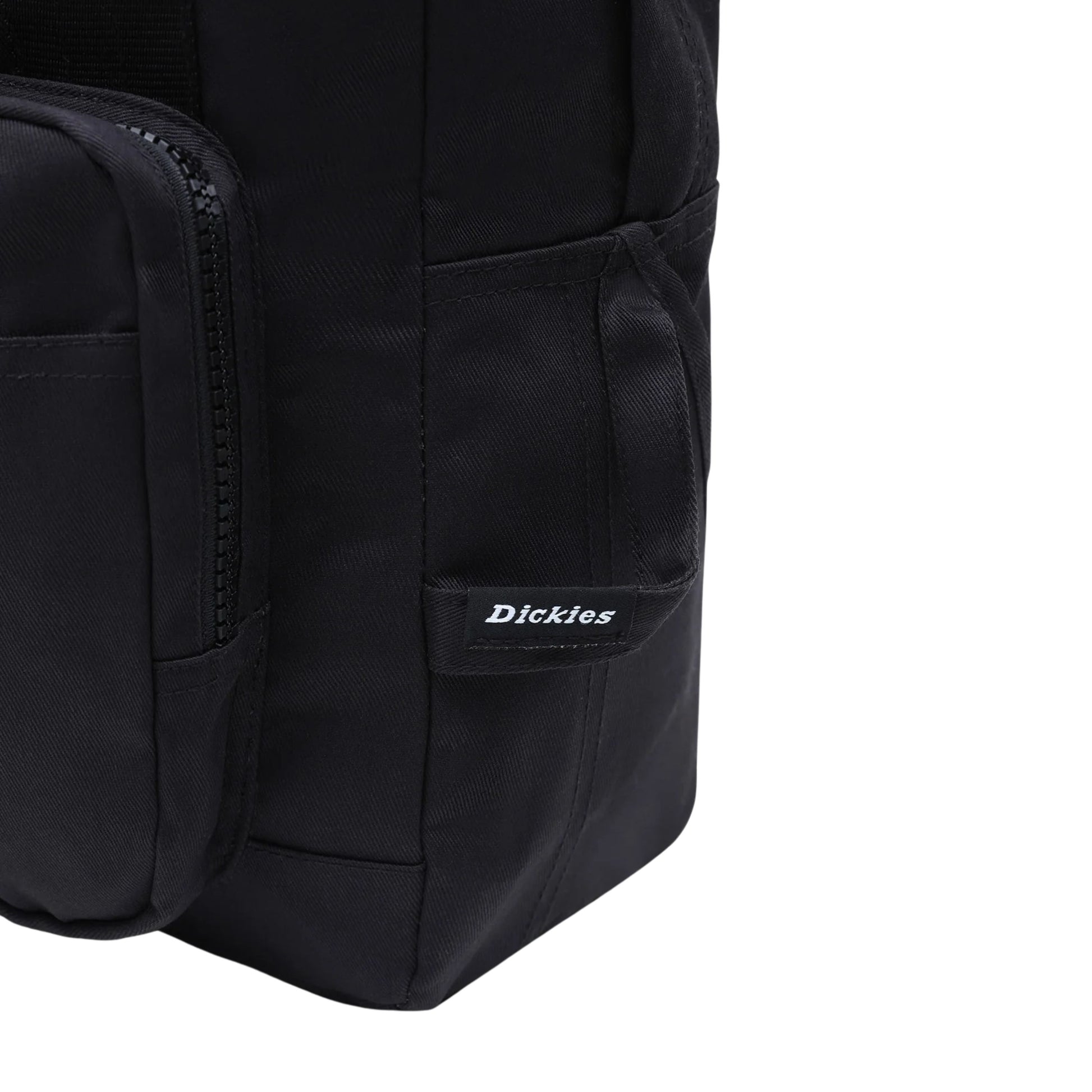 Mochila unissexo Dickies Lisbon em Preto. Foto de detalhe da lateral.