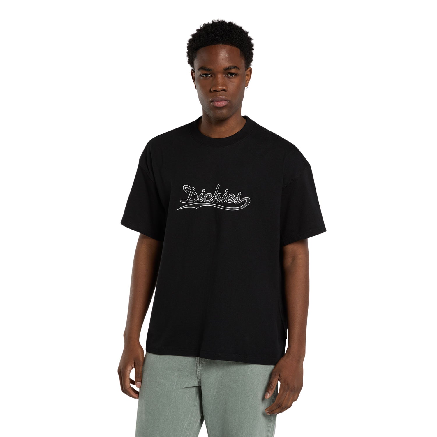 T-Shirt de manga curta para homem Dickies Loose Wave em Preto. Foto da parte da frente, vestida.