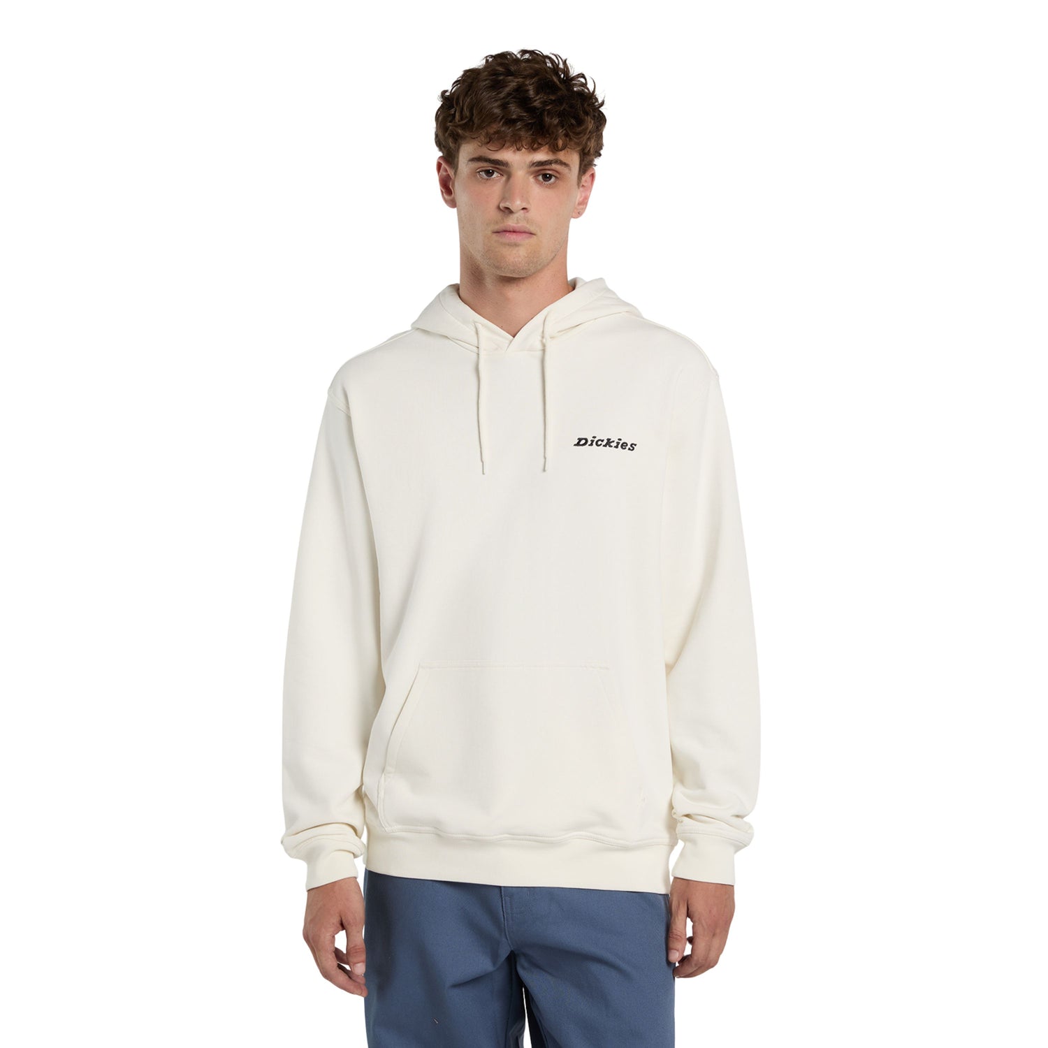 Sweat com carapuço para homem Dickies Loretto em Ecru. Foto da parte da frente, vestida.