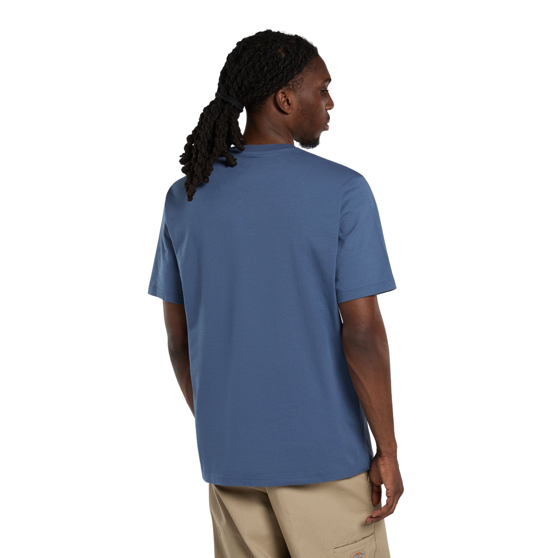 T-Shirt de manga curta para homem Dickies Mapleton em Retro Indigo. Foto da parte de trás, vestida.