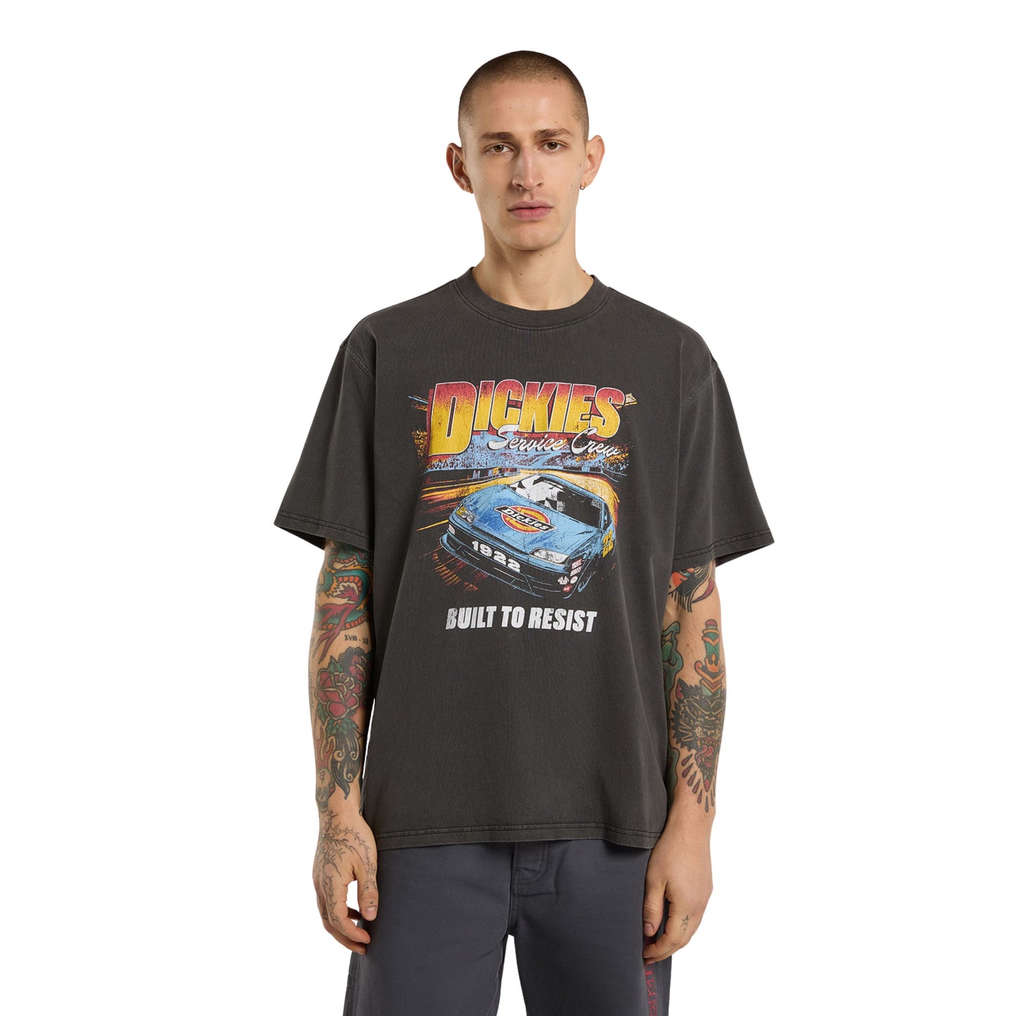 T-Shirt de manga curta para homem Dickies Nashport em Preto. Foto da parte da frente, vestida.