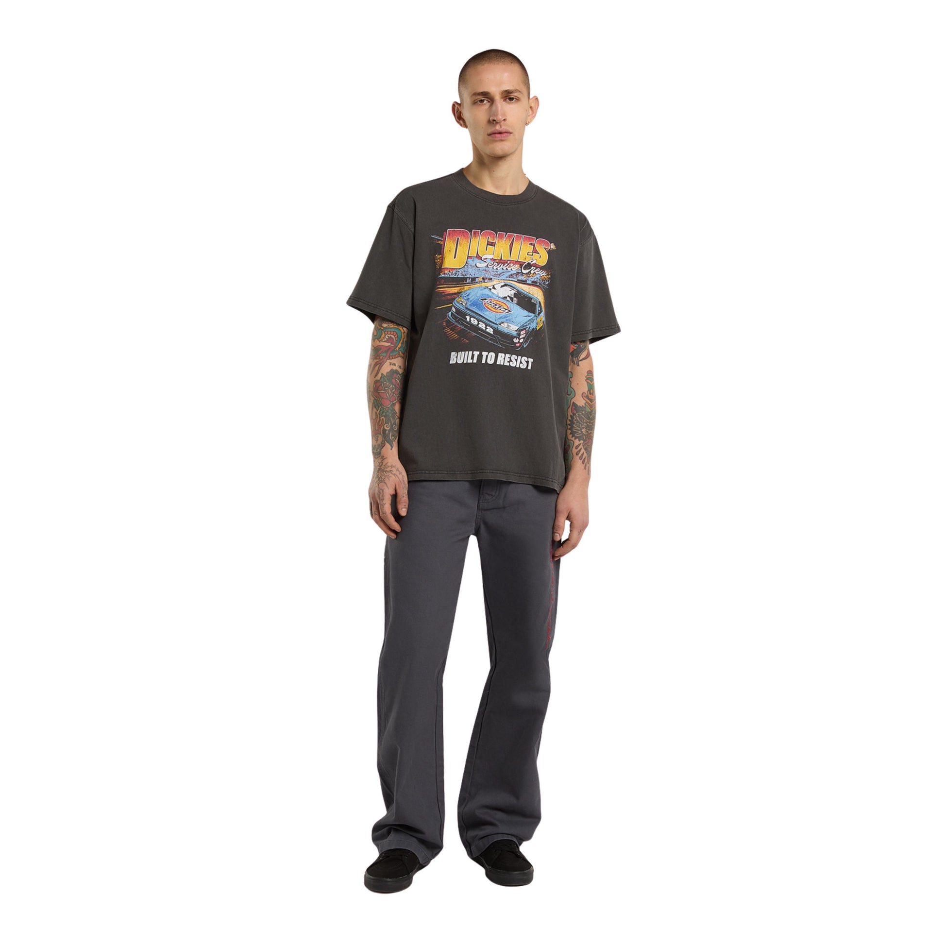 T-Shirt de manga curta para homem Dickies Nashport em Preto. Foto da parte da frente, vestida.