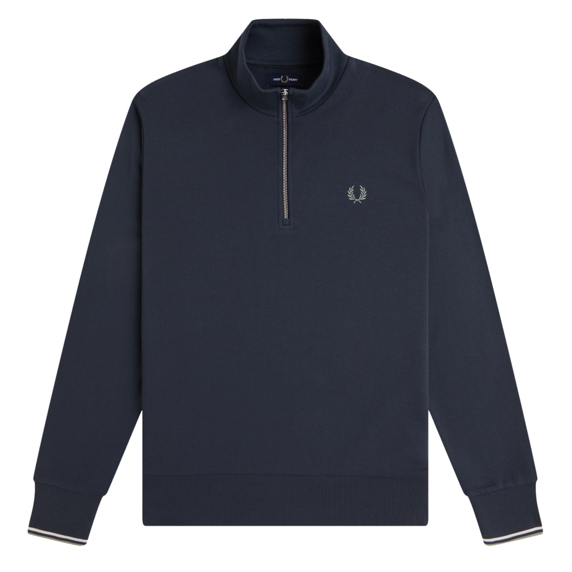 Sweat com meio-fecho Fred Perry Half Zip Sweatshirt em Dark Airforce — produto sem modelo, vista frontal, meio-fecho fechado, bordado Laurel Wreath em Seagrass no peito esquerdo e twin tipping nos punhos visíveis.