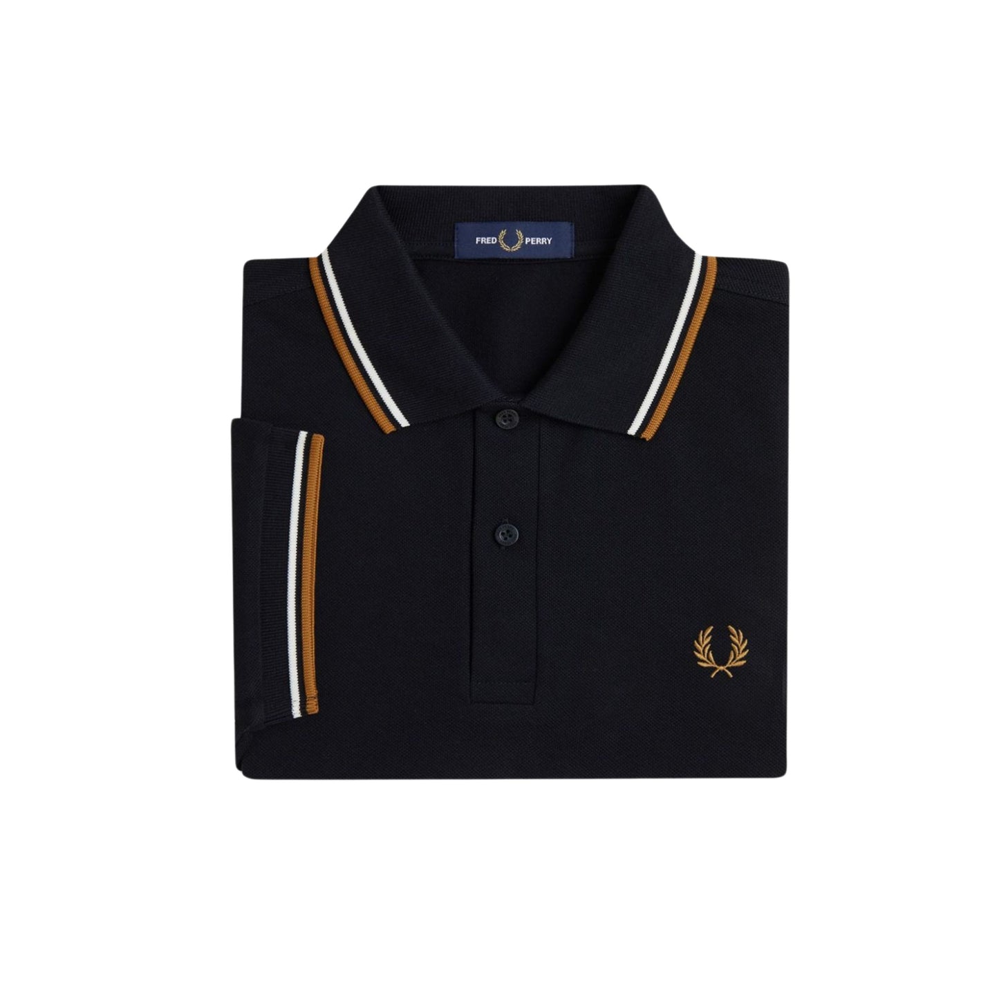 Polo de manga curta para homem Fred Perry M3600 em Black/Ecru/Dark Caramel. Foto da parte da frente, dobrado.