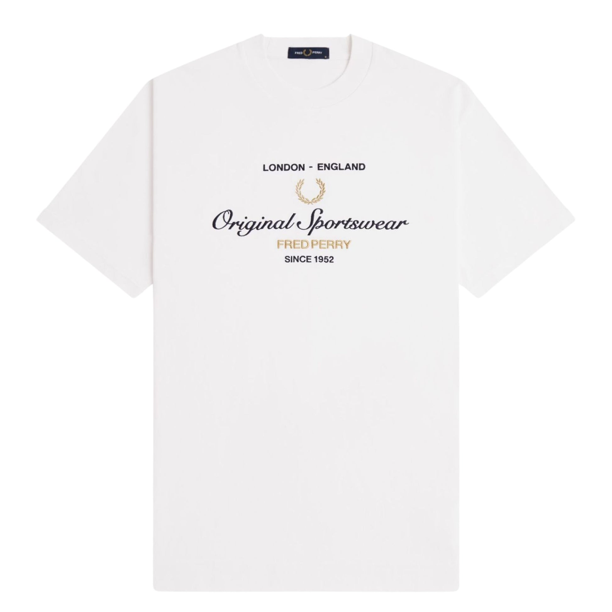 T-Shirt de manga curta para homem Fred Perry Original Sportswear em Branco Neve. Foto da parte da frente.