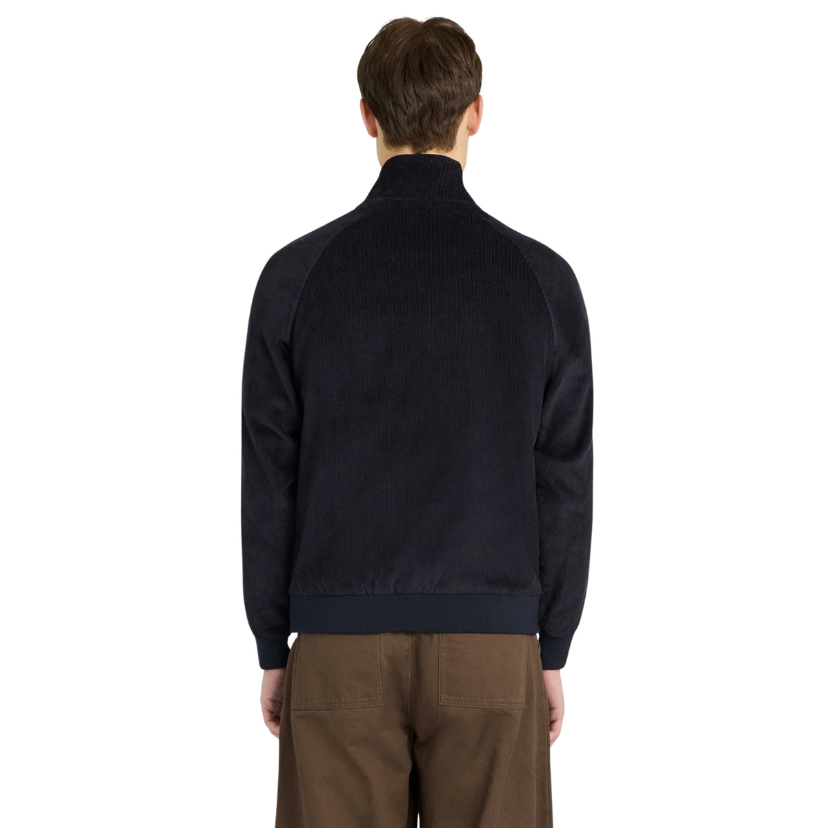 Vista de costas do casaco Lyle & Scott Corduroy Harrington em azul-marinho, vestido por modelo.