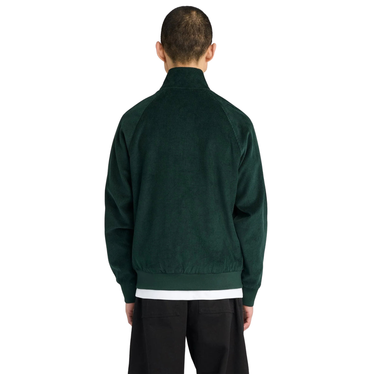 Vista de costas do casaco Lyle & Scott Corduroy Harrington em verde-escuro, vestido por modelo.
