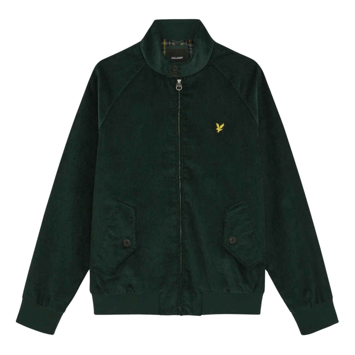 Casaco Lyle & Scott Corduroy Harrington Darkest Green de frente, sem modelo, com bolsos de pala e punhos e bainha canelados.