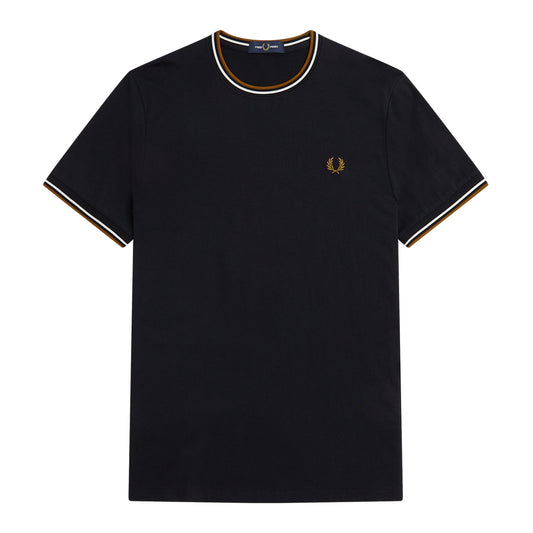 Fred Perry Twin Tipped T-Shirt Black. Foto da parte da frente.