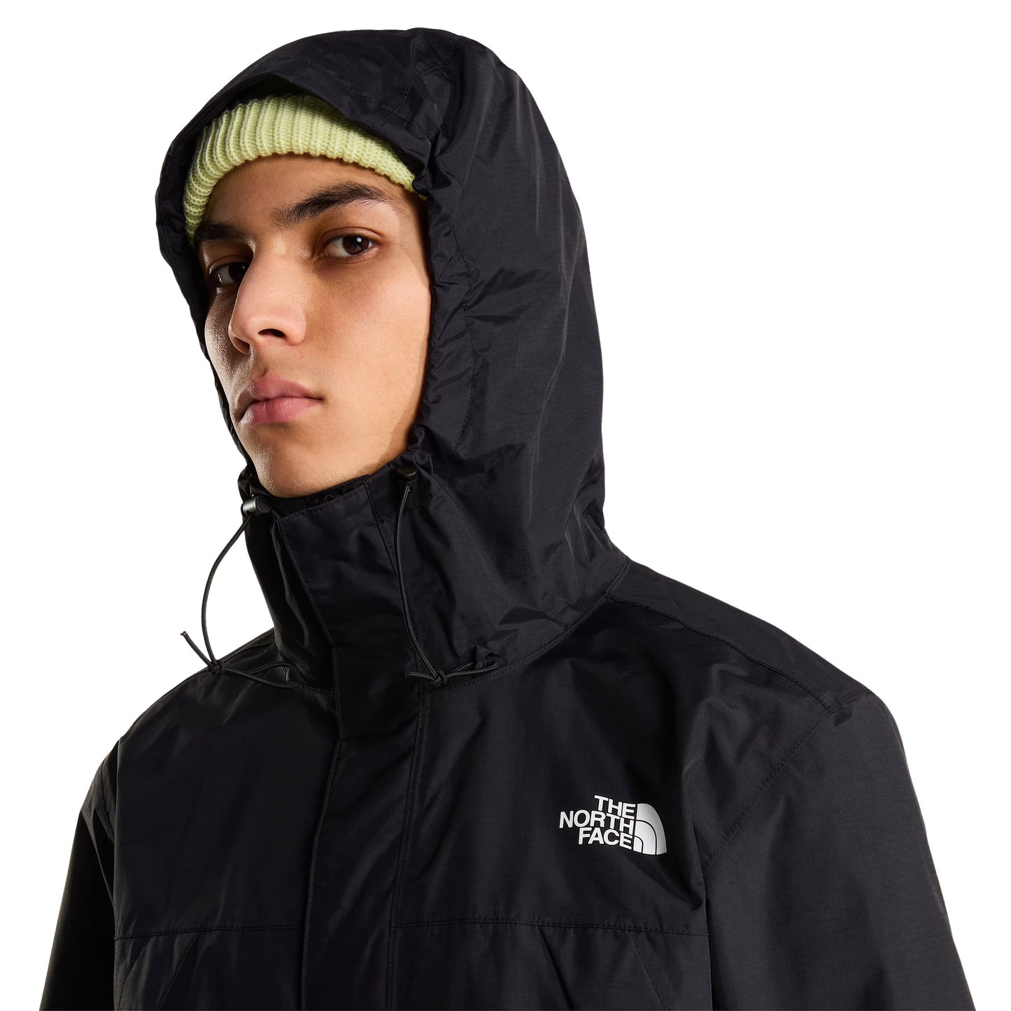 Casaco para homem The North Face Antora em Preto TNF. Foto da parte da frente, vestido.