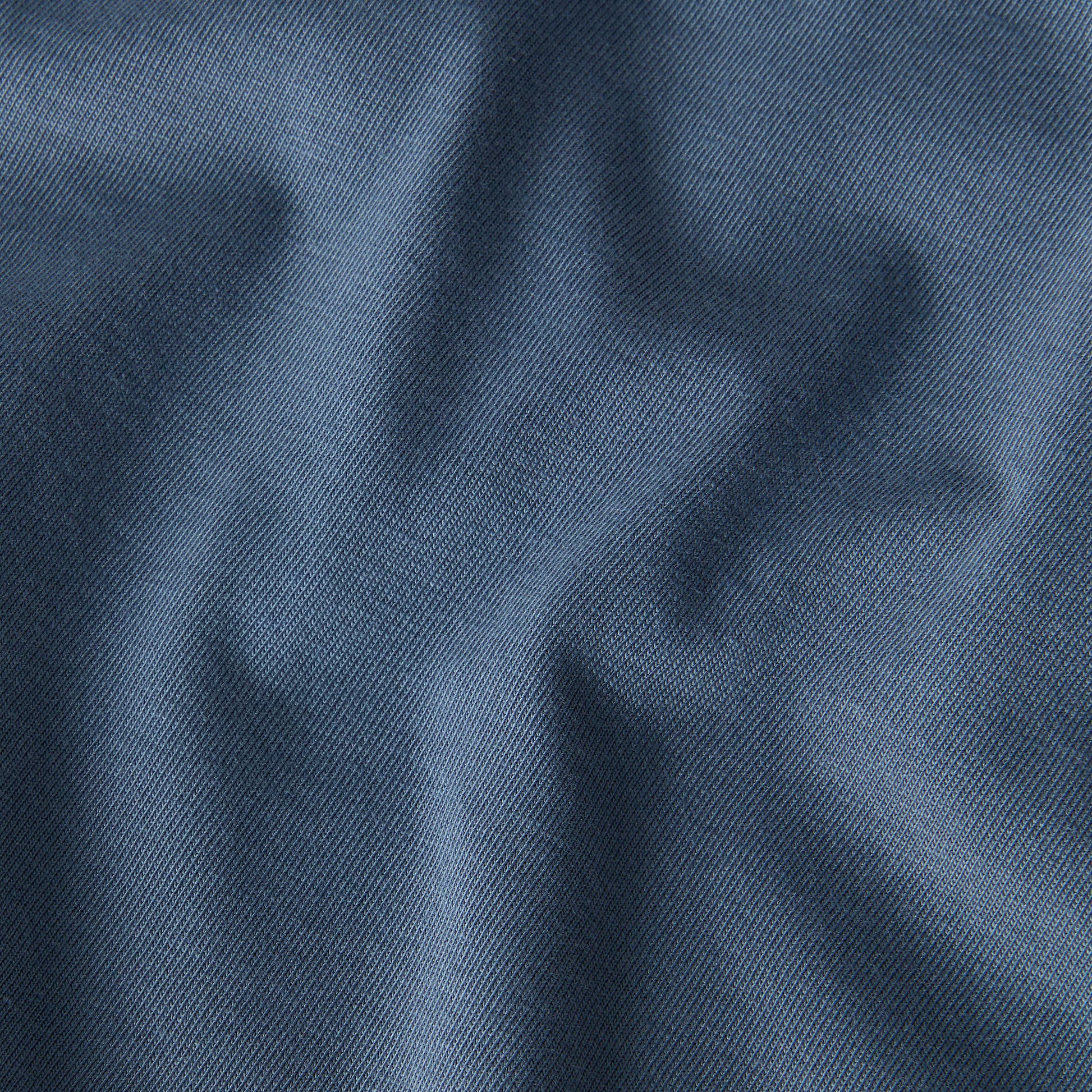 T-Shirt de manga curta para homem The North Face Evolution Box Half Dome Regular em cinza Granite. Foto de detalhe do material.