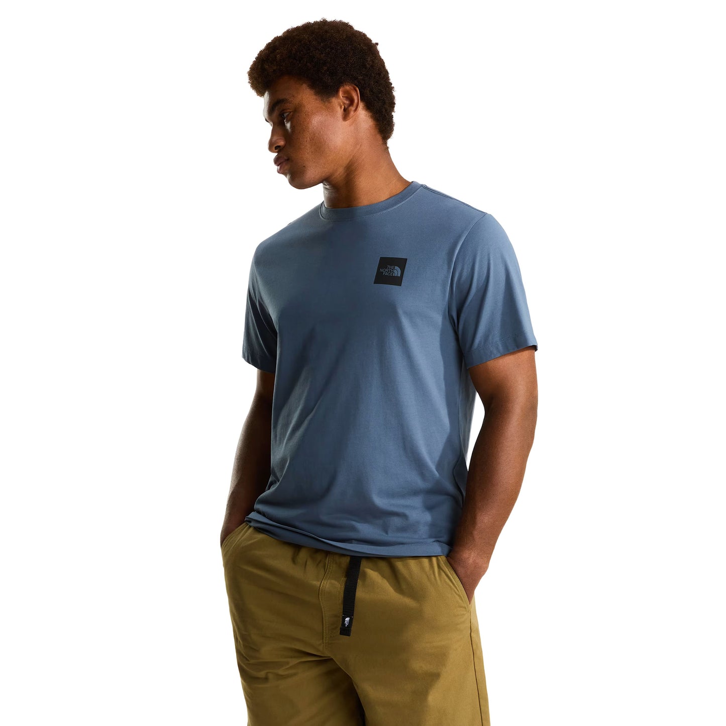T-Shirt de manga curta para homem The North Face Evolution Box Half Dome Regular em cinza Granite. Foto da parte da frente, vestida.