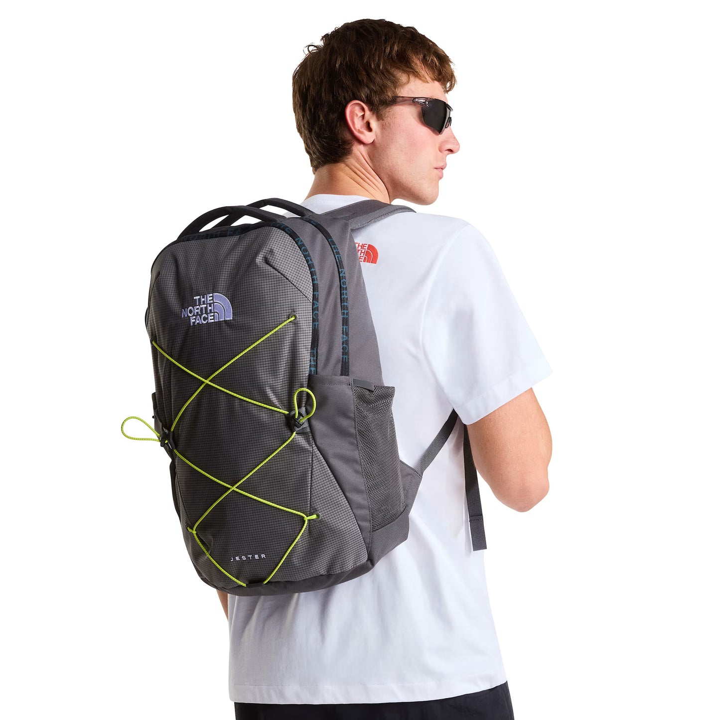 Mochila unissexo The North Face Jester em Cinza Anthracite/Smoked Pearl/Fizz Lime. Foto da parte de trás.