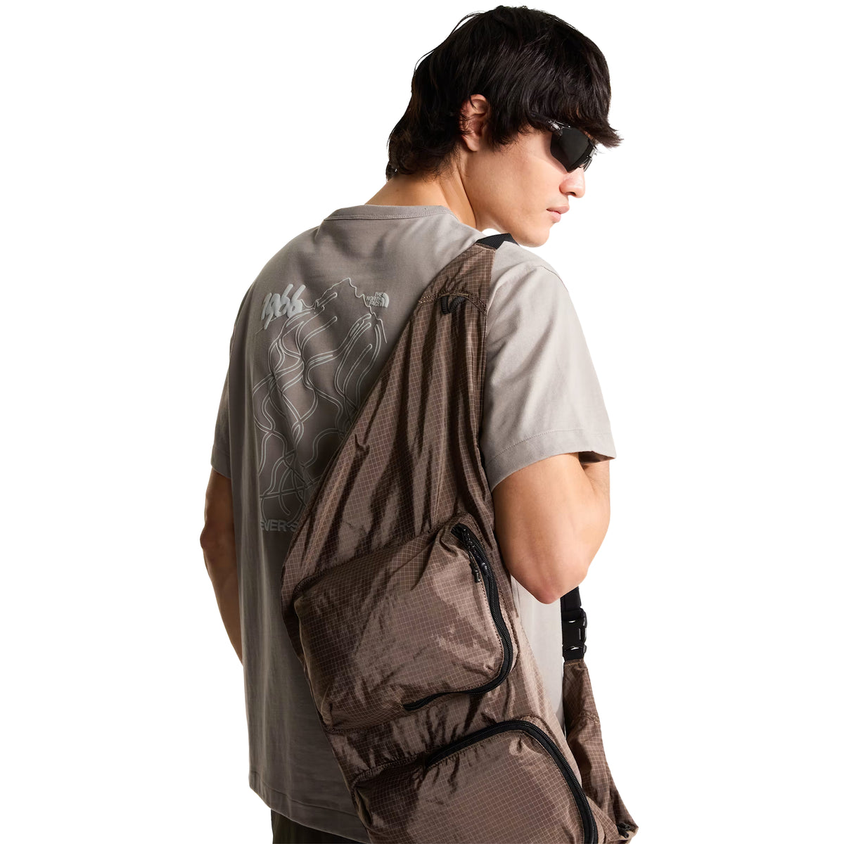 T-Shirt de manga curta unissexo The North Face NSE Slopes Relaxed em Stone Slab