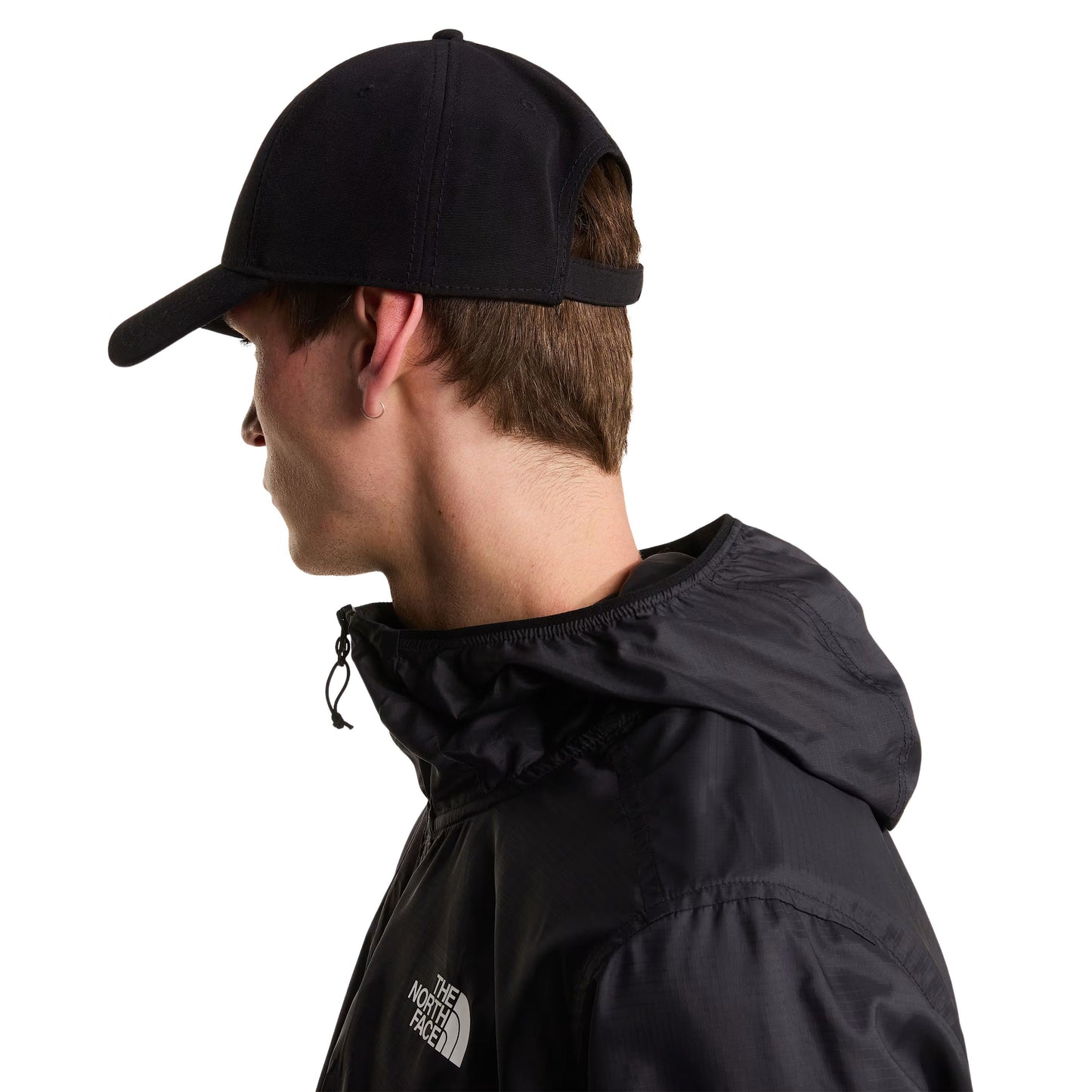 Boné unissexo The North Face Recycled 66 Classic em Preto TNF/Branco TNF. Foto da parte de trás.