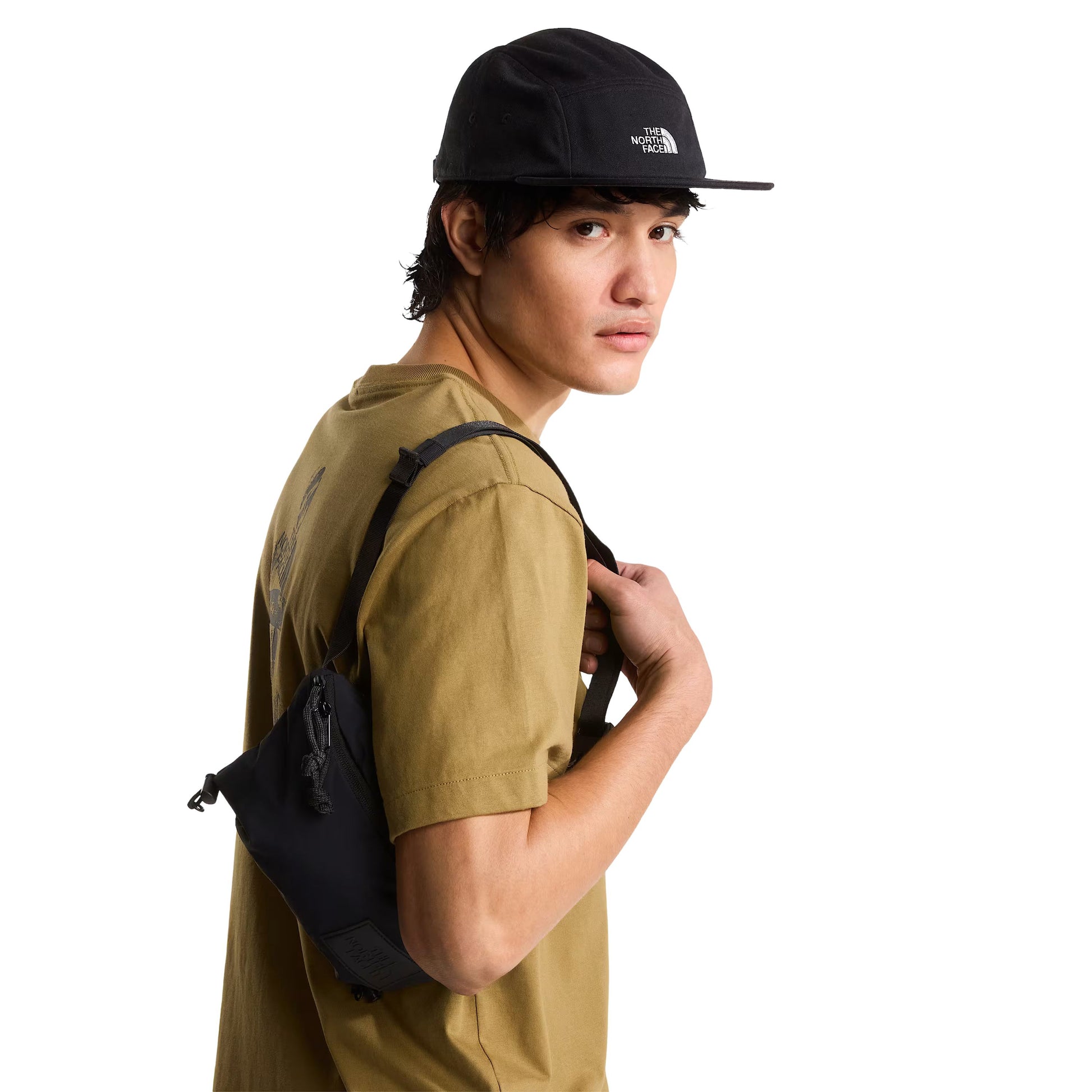 T-Shirt de manga curta para homem The North Face Stones Relaxed Graphic em Cedar. Foto da lateral, vestida.