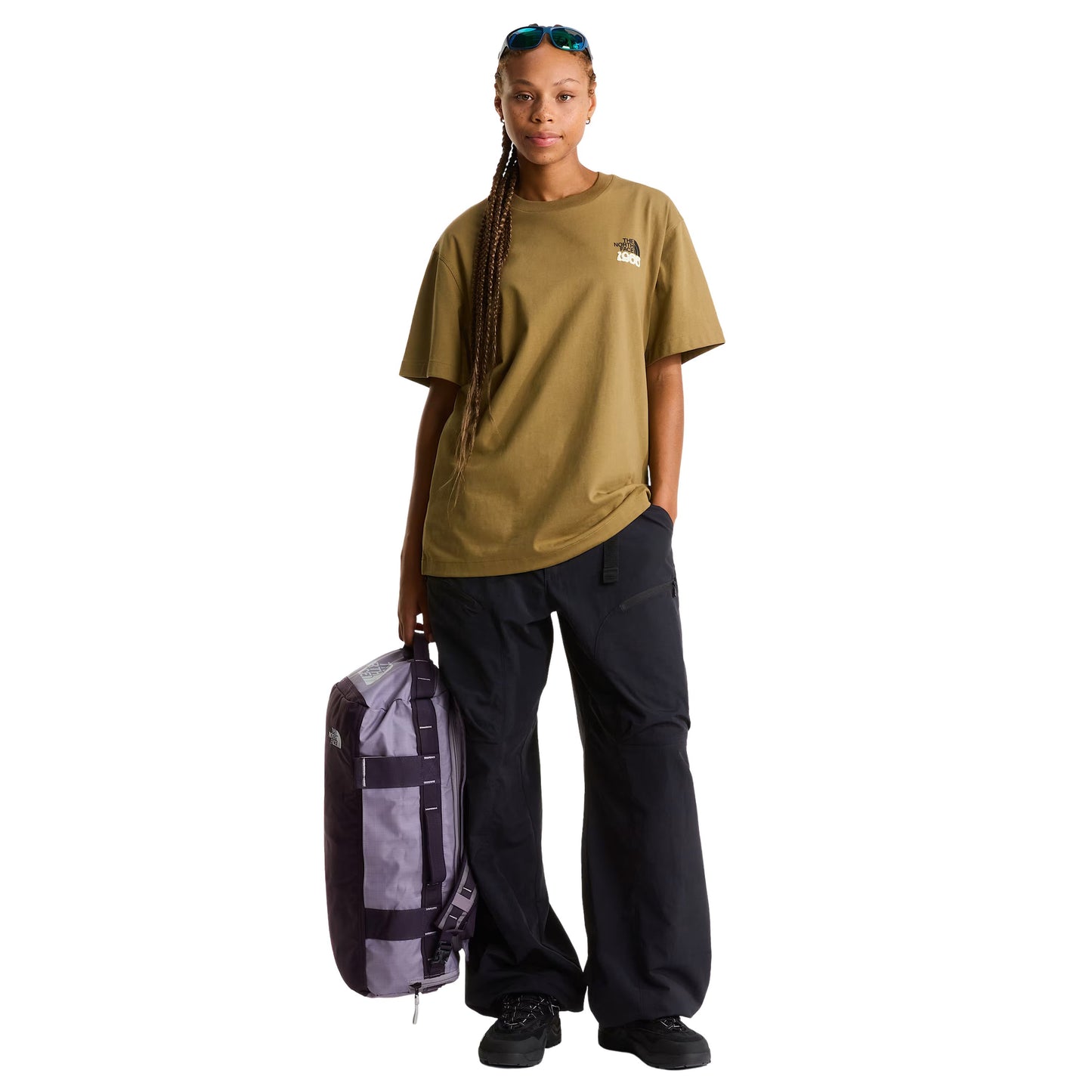T-Shirt de manga curta para homem The North Face 1966 Half Dome Relaxed em Cedar. Foto da parte da frente, vestida.