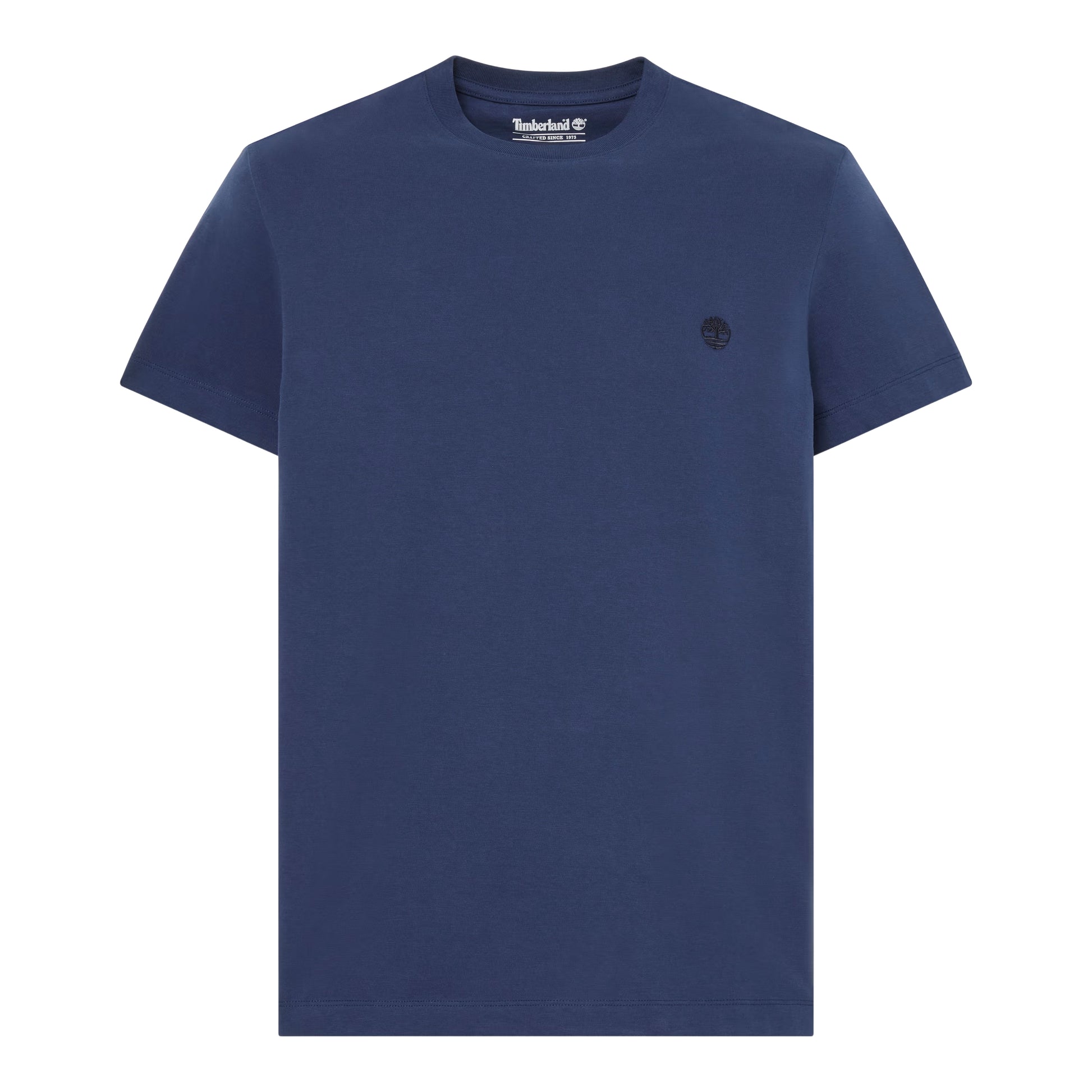 T-shirt Timberland Dunstan River em Naval Academy — produto sem modelo, flat lay frontal, logótipo árvore Timberland bordado em preto tonal no peito esquerdo e etiqueta Timberland "Crafted Since 1973" na gola visíveis.