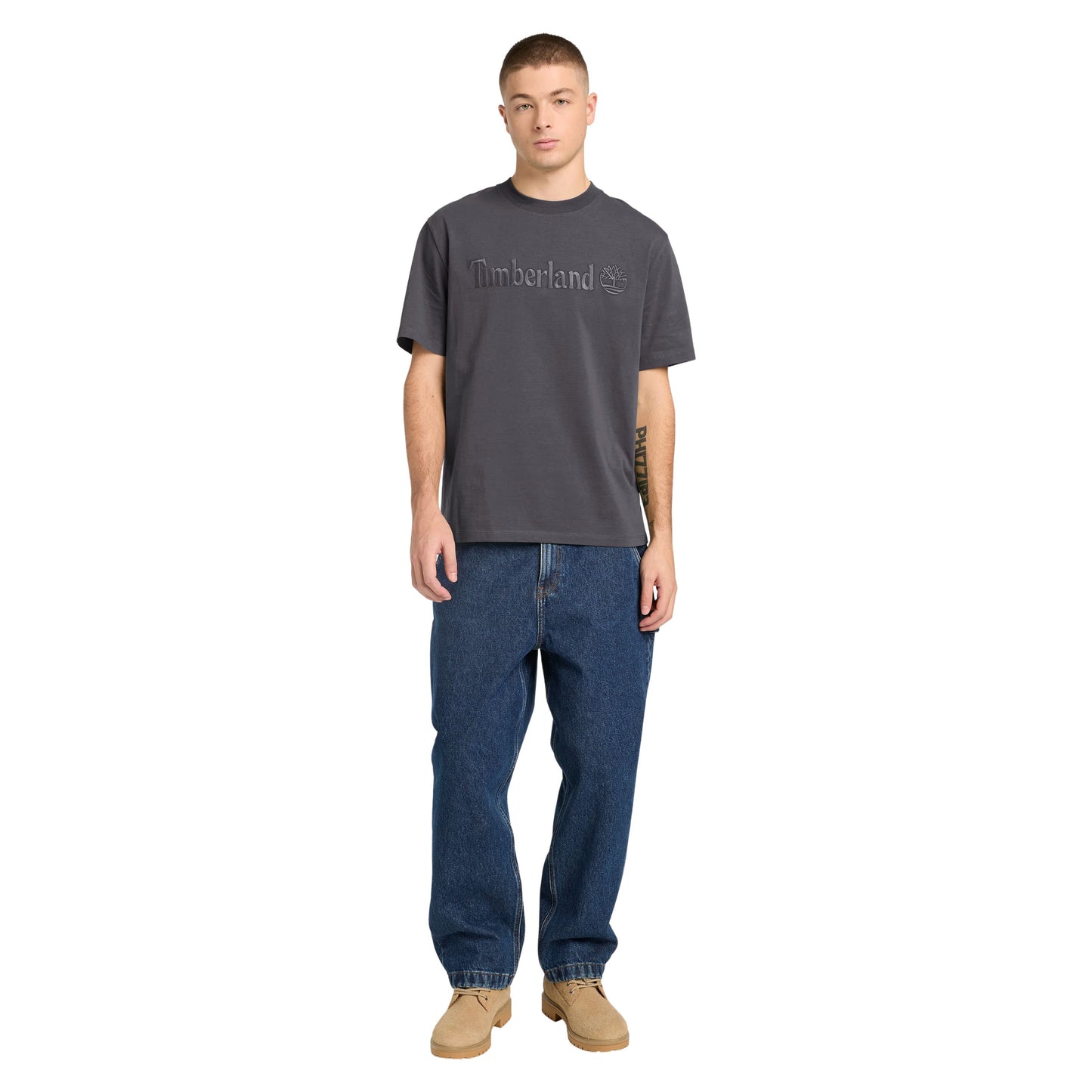 Timberland Hampthon Short Sleeve T-Shirt Blackened Pearl. Foto da parte da frente, vestido.