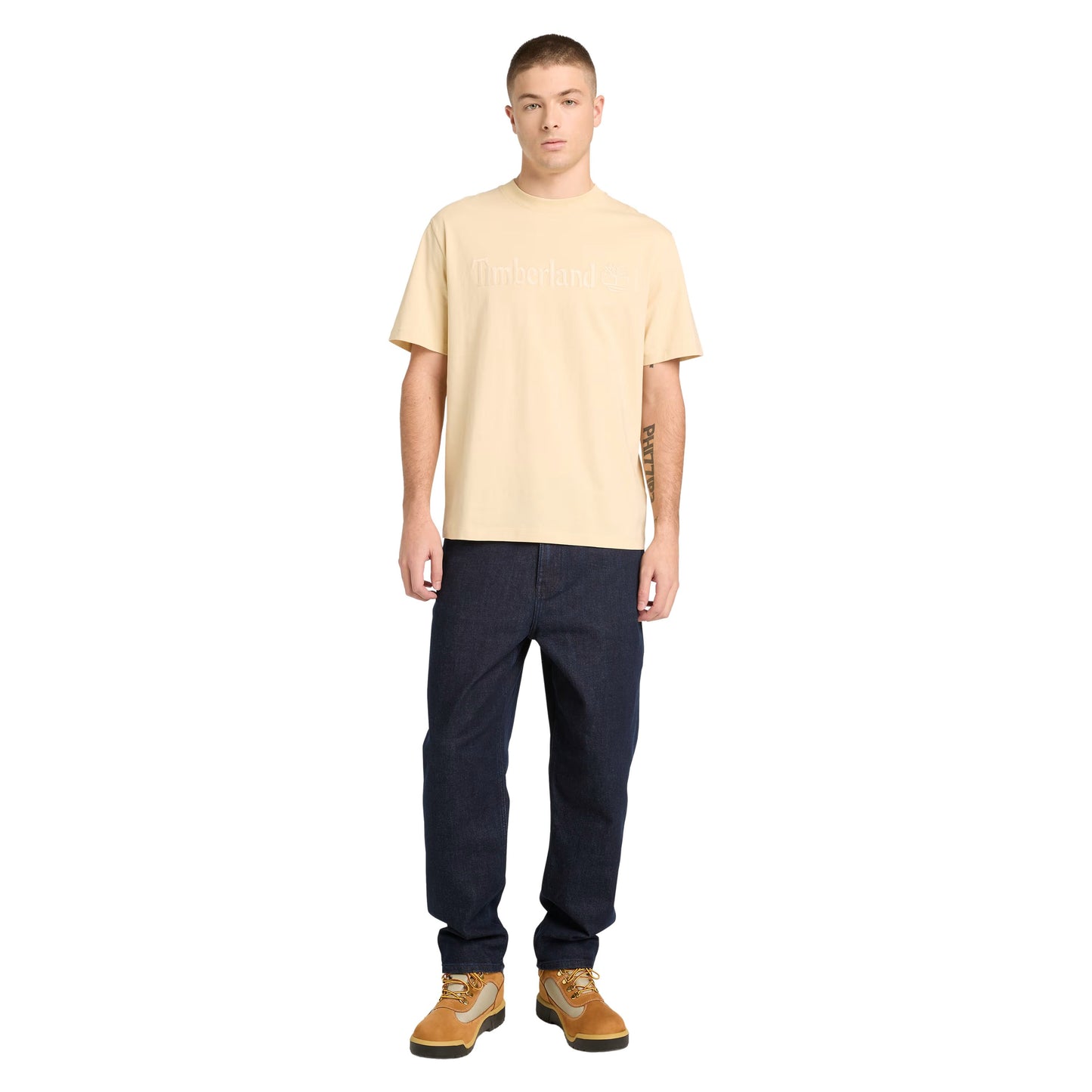 T-Shirt de manga curta para homem Timberland Hampthon em Putty. Foto da parte da frente, vestida.