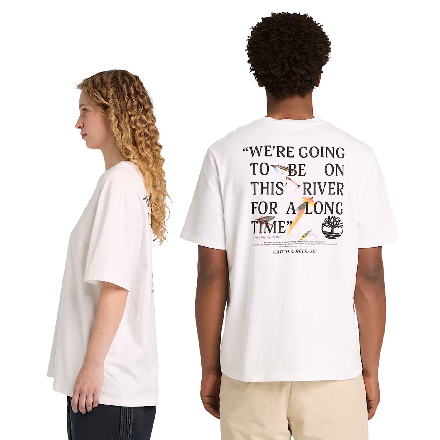 T-Shirt de manga curta unissexo Timberland Slogan em Branco. Foto da parte de trás e lateral, vestida.