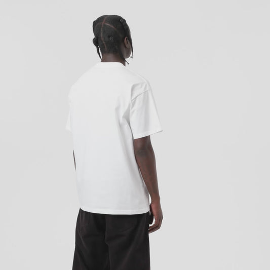 T-Shirt de manga curta para homem Carhartt WIP Shattered em Branco. Video da t-shirt vestida em modelo.