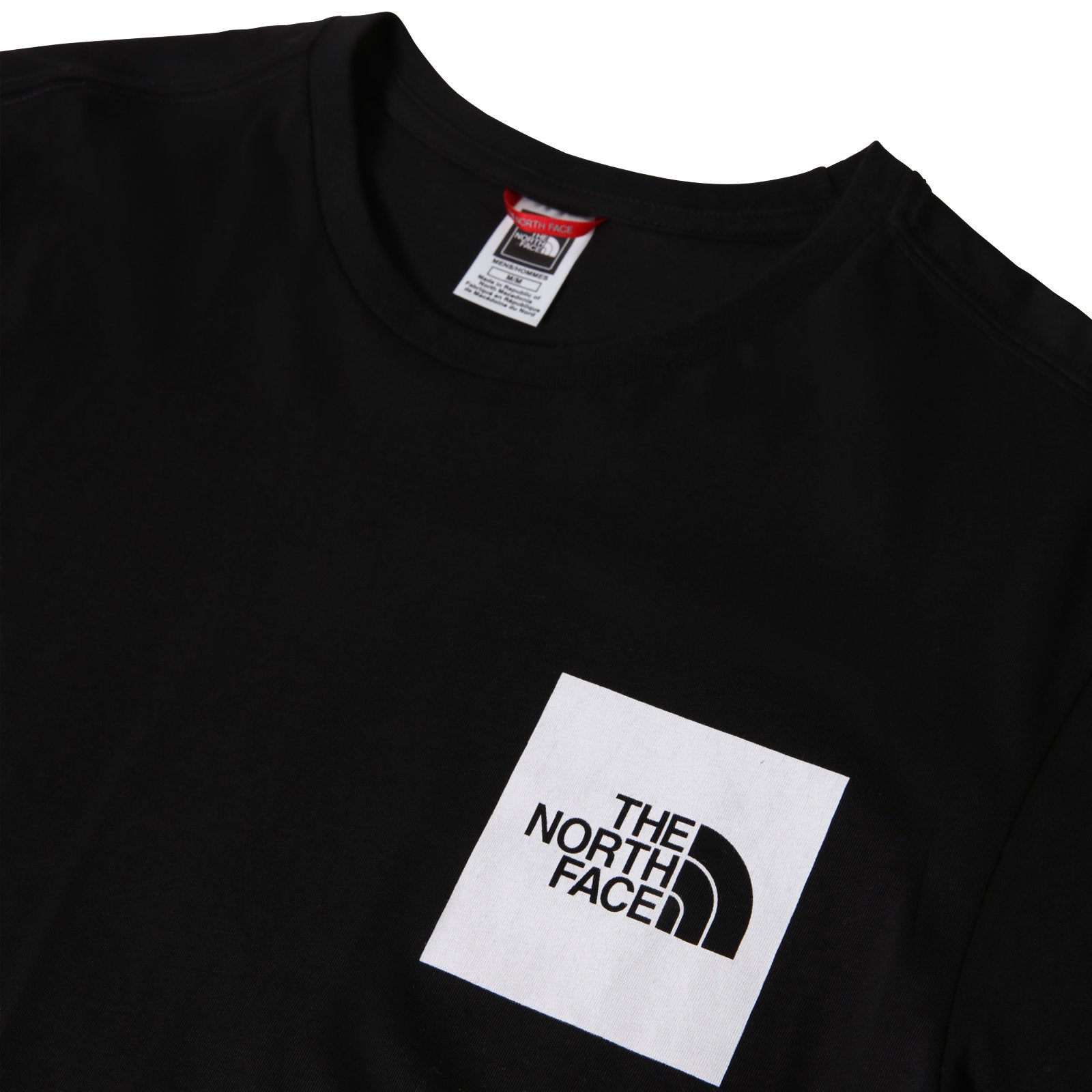 The North Face Galahm Graphic T-Shirt TNF Black. Foto de detalhe do logotipo e do logotipo.